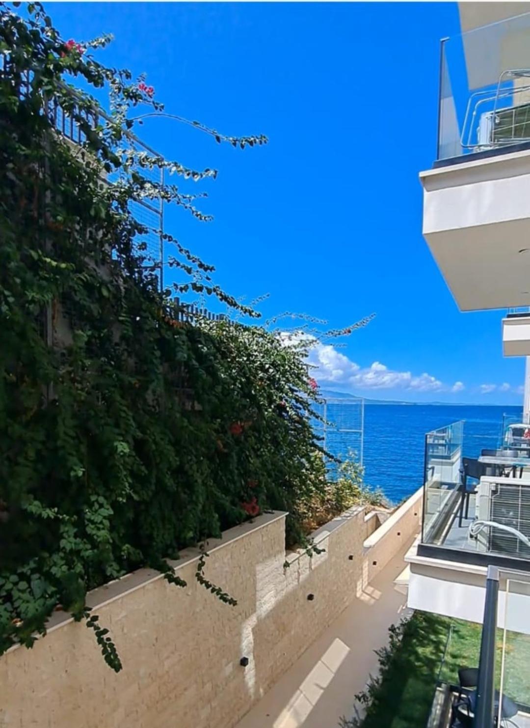 Mamani Apartments Saranda Экстерьер фото